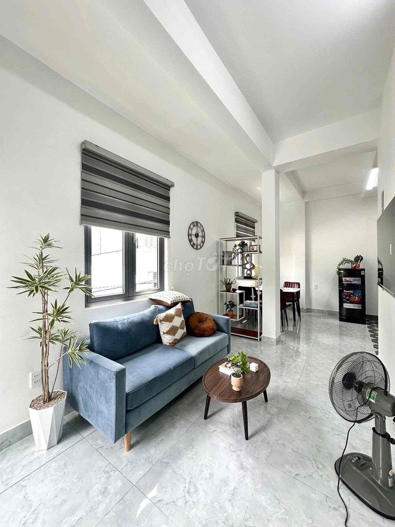 Rent apartment one bedroom, Bancol studio five minutes away.
