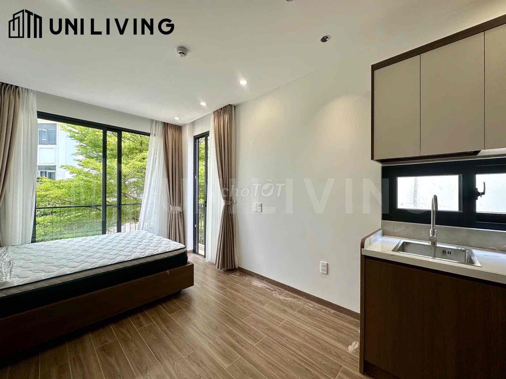Rent the big balcono apartment. New house 100%-full interior