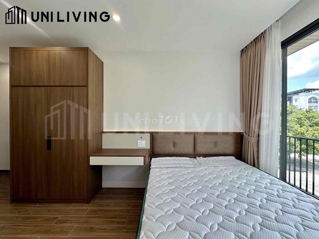 Rent the big balcono apartment. New house 100%-full interior