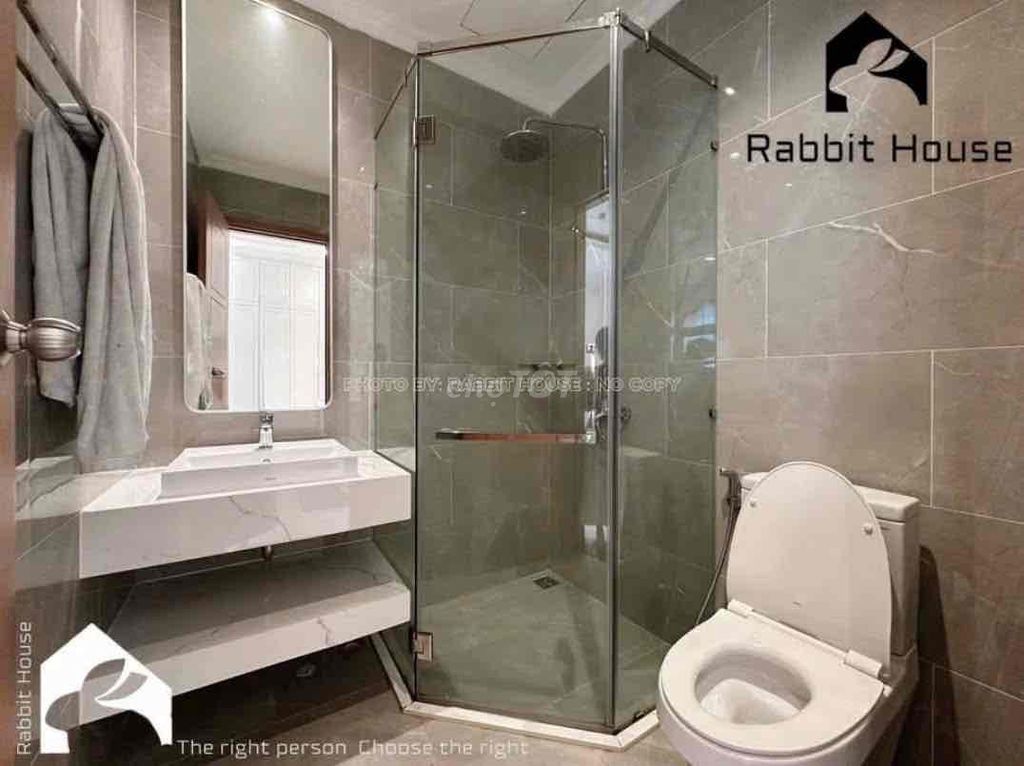 Rent the apartment. A high-level bedroom near the most modern-painted airport Tân Bình.