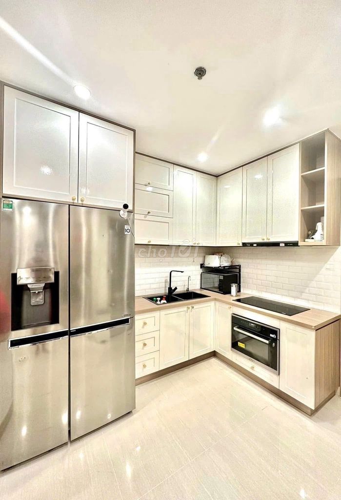 This month's beautiful Vinhomes Grand Park Guardian - See the house immediately