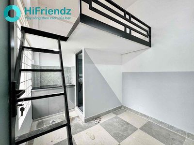 Rent a new 100 percent cheap room - open window at the center of the bth
