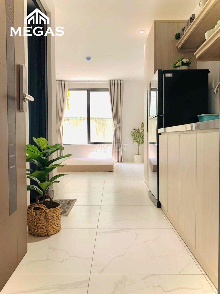 Rent apartment at Nguyễn Duy Trinh.