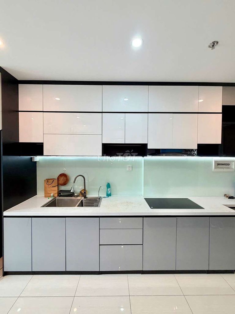 Vinhomes Grand Park Studio Bank, 4.5 million bedrooms, two full-on furniture from 7 million.