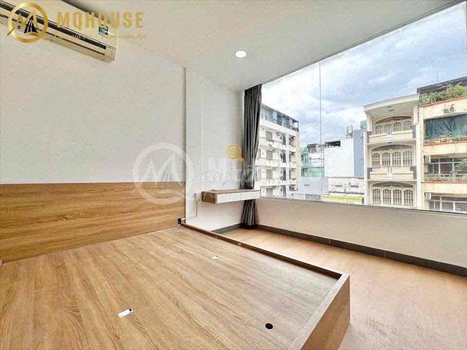 A new 45 m2 master bedroom 100% full of unspoiled furniture.