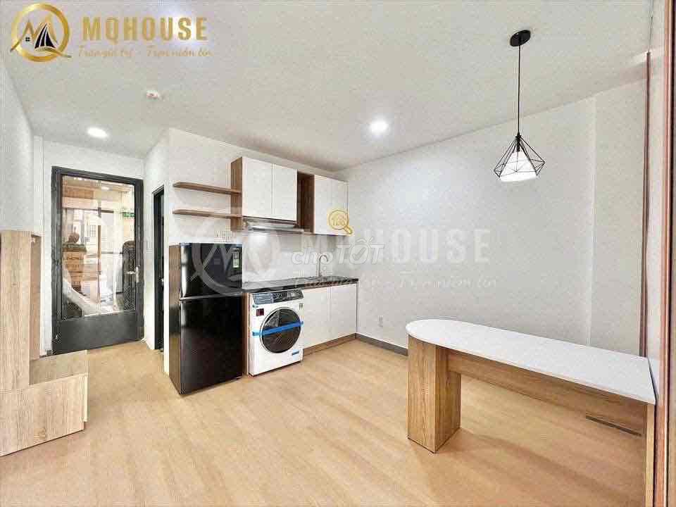 A new 45 m2 master bedroom 100% full of unspoiled furniture.