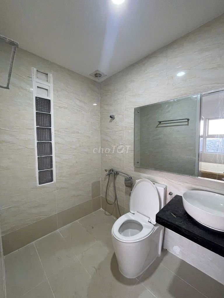 Rent Tân Bình apartment - 2 bedrooms, 2 toilets - move in immediately