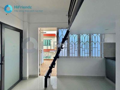 Rent a new balcony 100% available. It's right here in T. Mind.