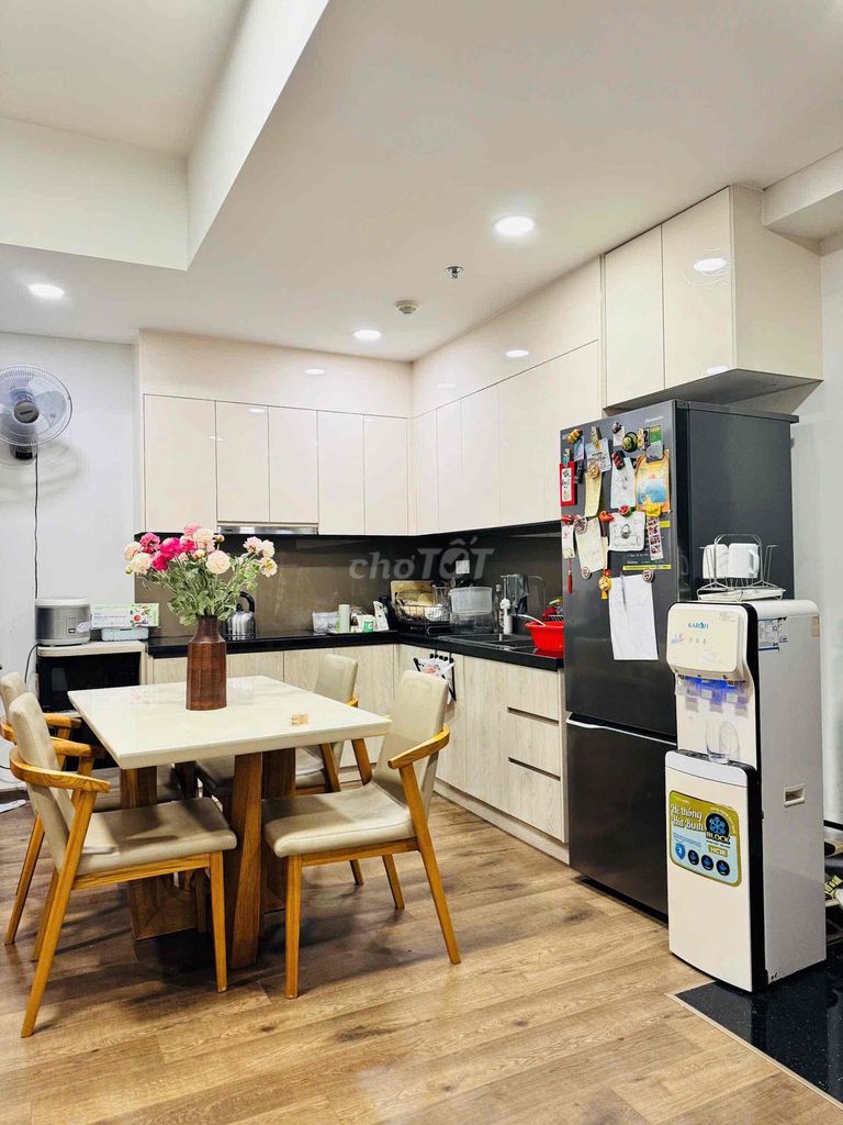Rent two Mizuki Park-86 m - full interior - upper sector panorama
