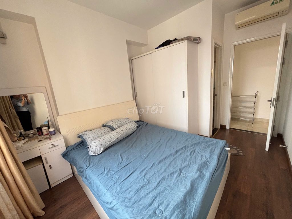 Renting Saigon Mia 3 bedrooms for 18 million a month, near the University of Rmit, ready for furniture.