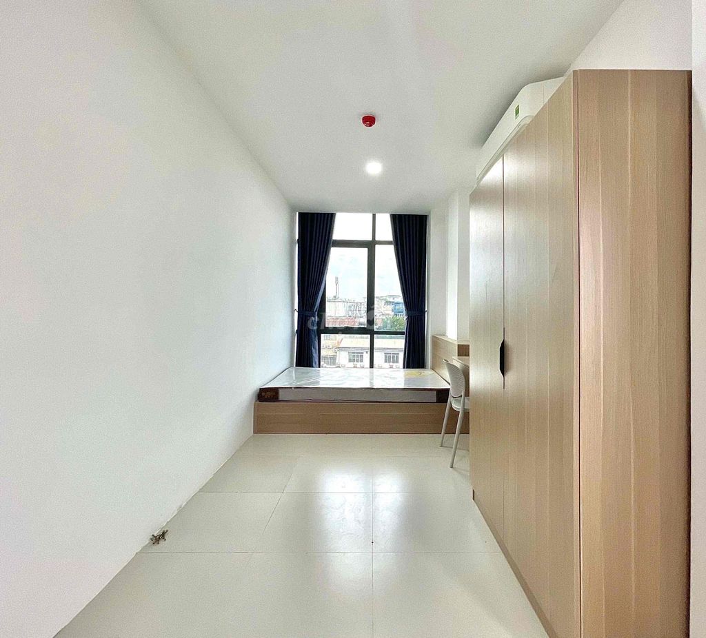 The 1st bedroom is near the new 1st Long - Full Waterline.