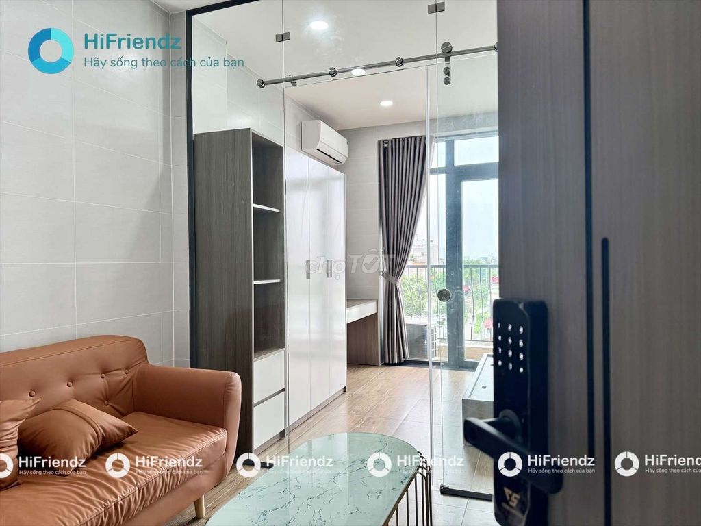 Rent the Vườn Lài An Phú Đông balcony apartment near the mountain bridge