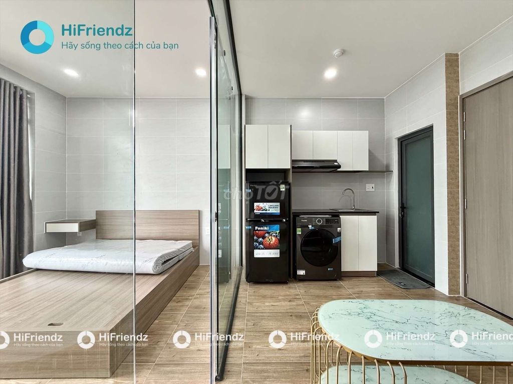 Rent the Vườn Lài An Phú Đông balcony apartment near the mountain bridge