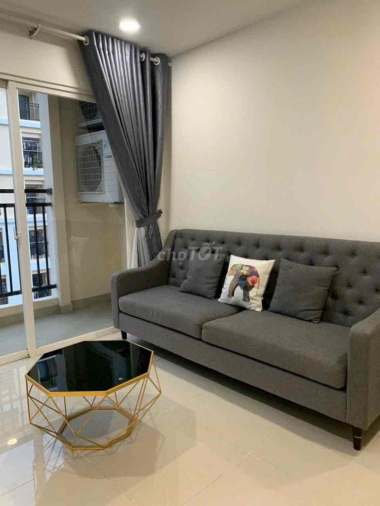 Rent two cityrooms park parks with beautiful interiors.