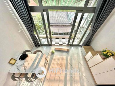 rented a full interior - cool balcony downtown