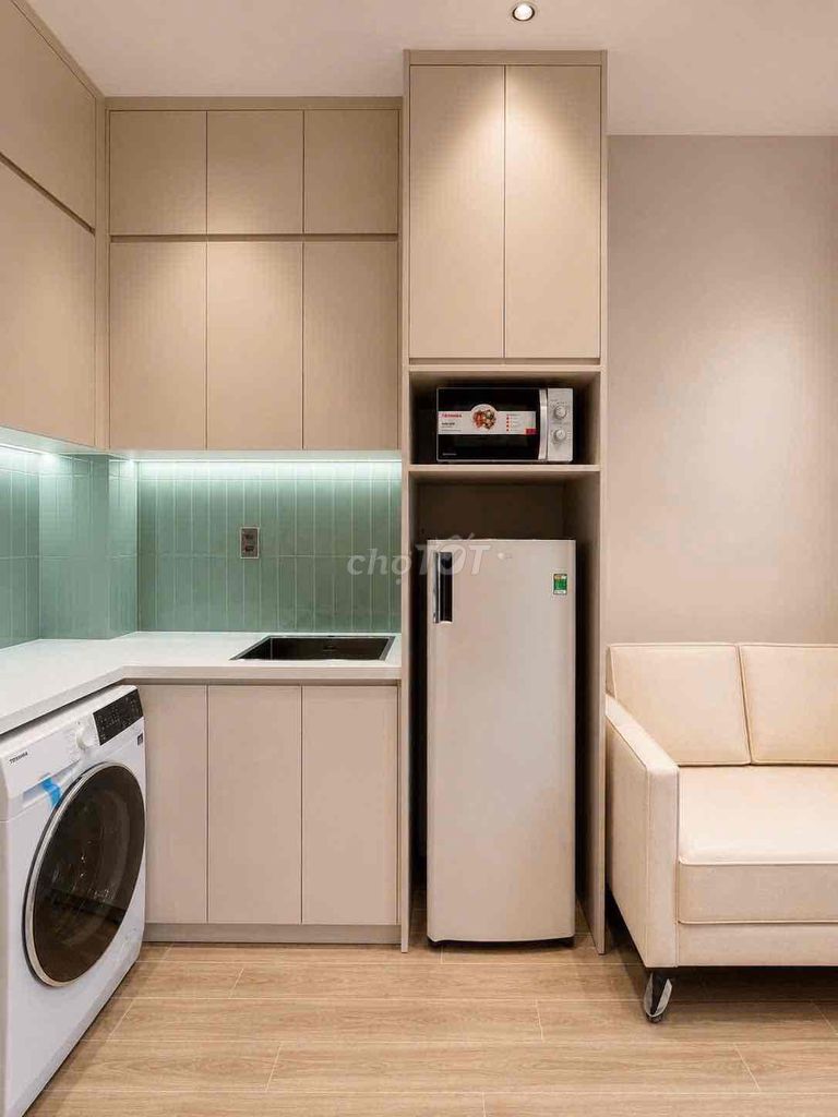 Tell Zhang the new service house is 100%, even the House, the City Market, 50 M2