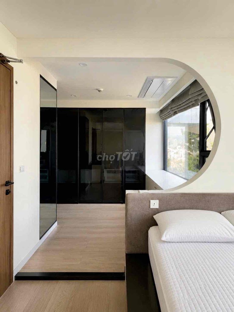 We'll call you a 4-four Duplex Bedrooms.