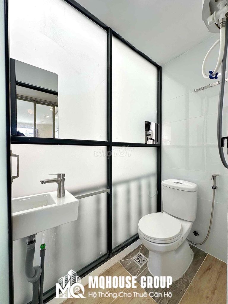 studio service apartment 1 .a. p.u. balcony full interior, tone pastel