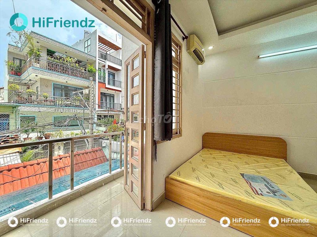 Rent a balcony studio near vlu-iuh-a-knit-tried.
