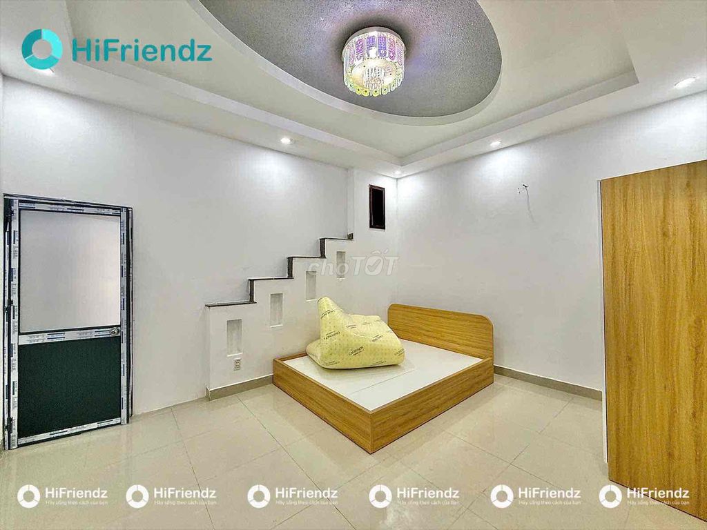 Rent a balcony studio near vlu-iuh-a-knit-tried.