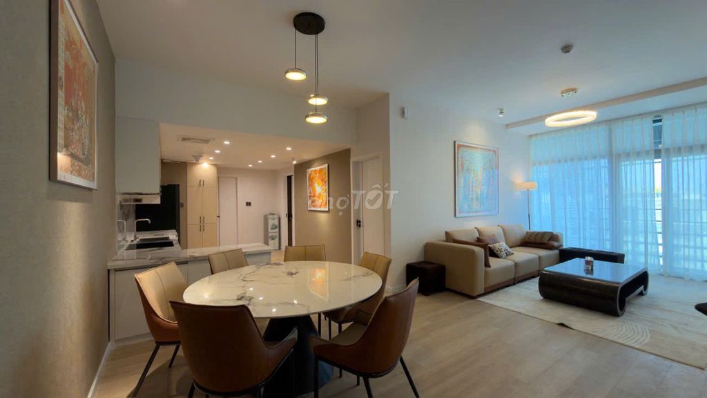 Rent Carillon Apartment 2 bedrooms, 2 toilets, 87 m 13 million a month.