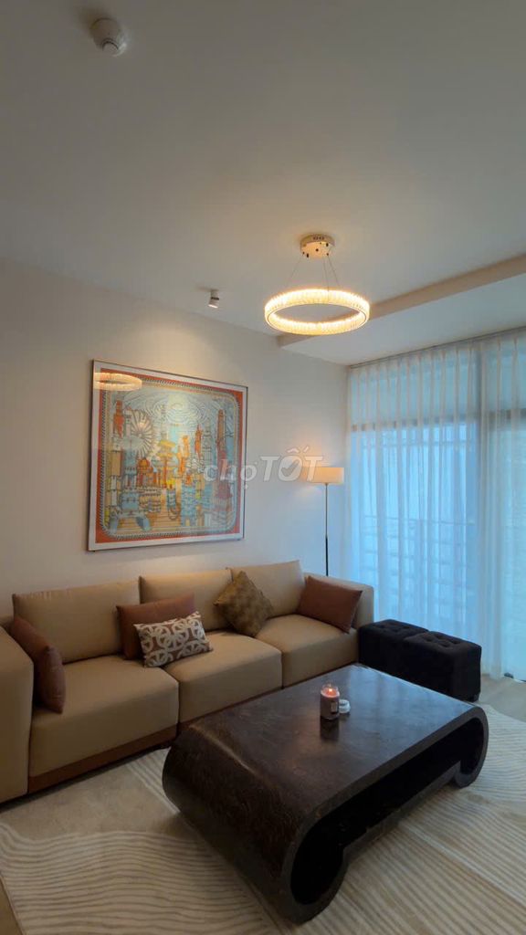 Rent Carillon Apartment 2 bedrooms, 2 toilets, 87 m 13 million a month.