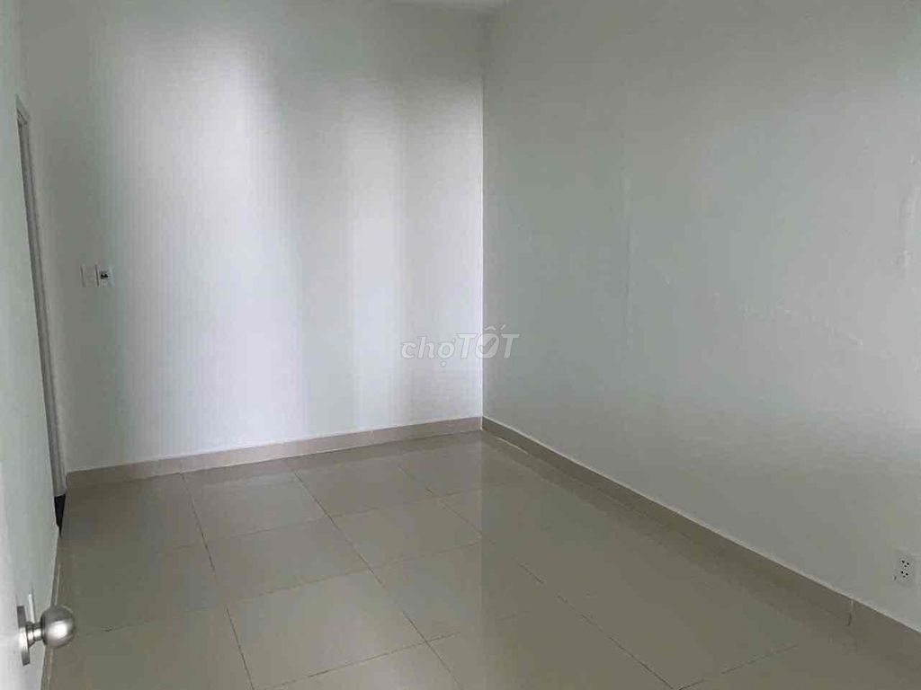 Three bedrooms. Two toilets ready for the Topaz Home 7 million.