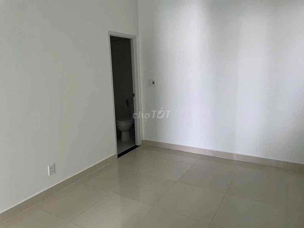 Three bedrooms. Two toilets ready for the Topaz Home 7 million.