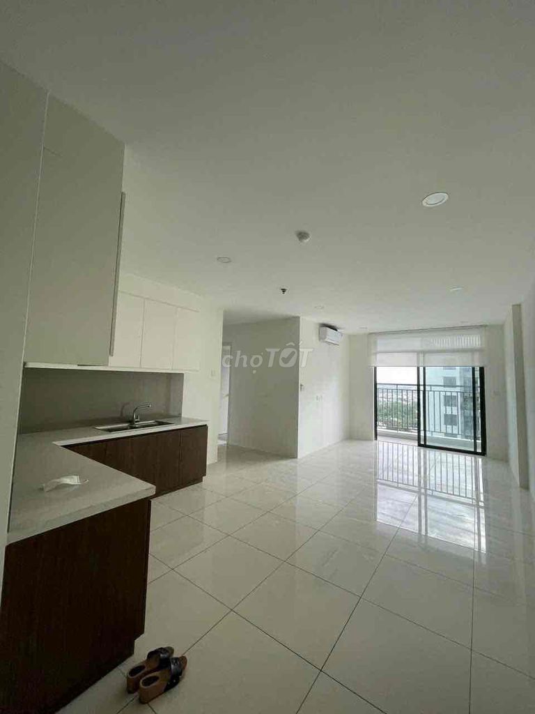 Rent apartment central prmium 3 bedroom 2 of the basic interior toilet beautiful view house