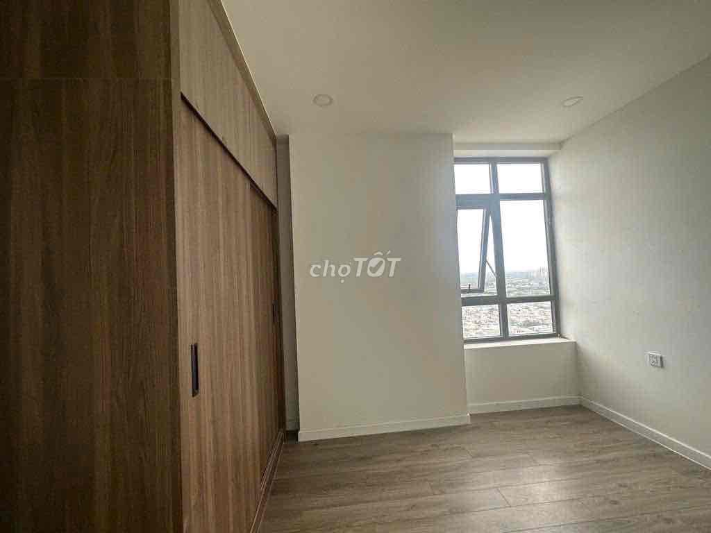 Rent apartment central prmium 3 bedroom 2 of the basic interior toilet beautiful view house
