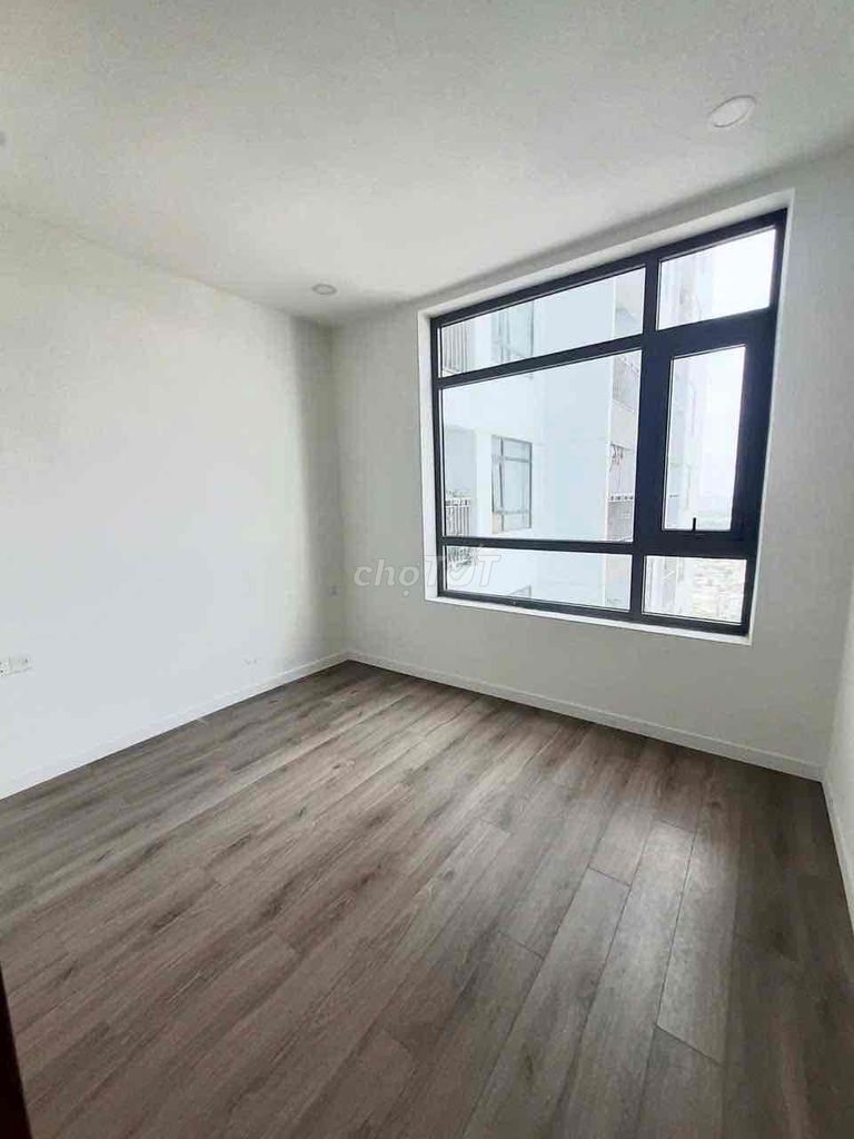 Rent apartment central prmium 3 bedroom 2 of the basic interior toilet beautiful view house
