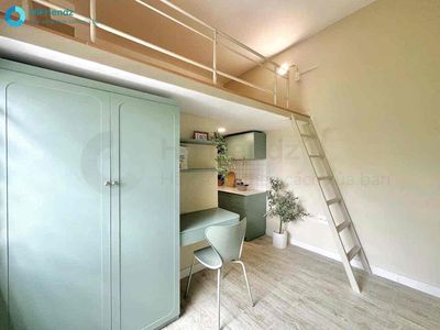 Rent a new suite 100% high. - No limit on people in B.A.