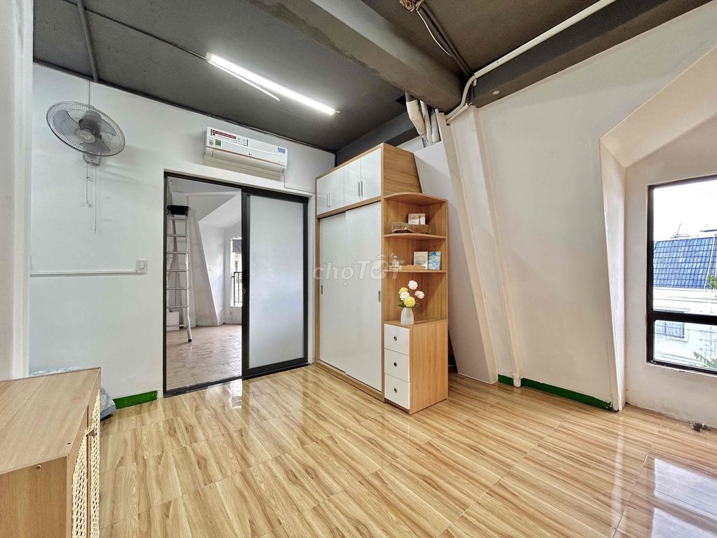 Rent a mini apartment at Lakeview City.