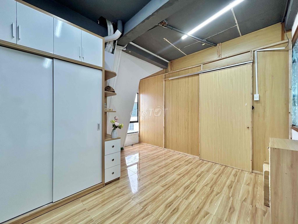 Rent a mini apartment at Lakeview City.