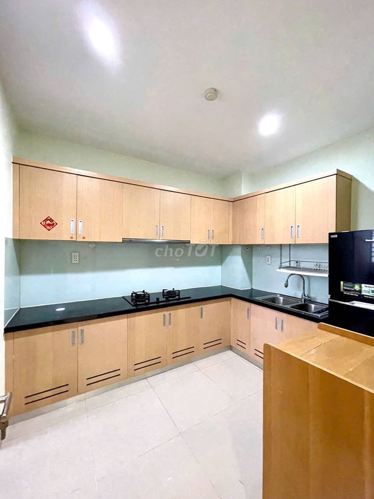 Rent the apartment of Him laochelle ll you two bedrooms. 2 toilets.