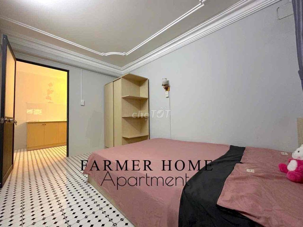 Two super-wide bedroom with its own washing machine in the center.