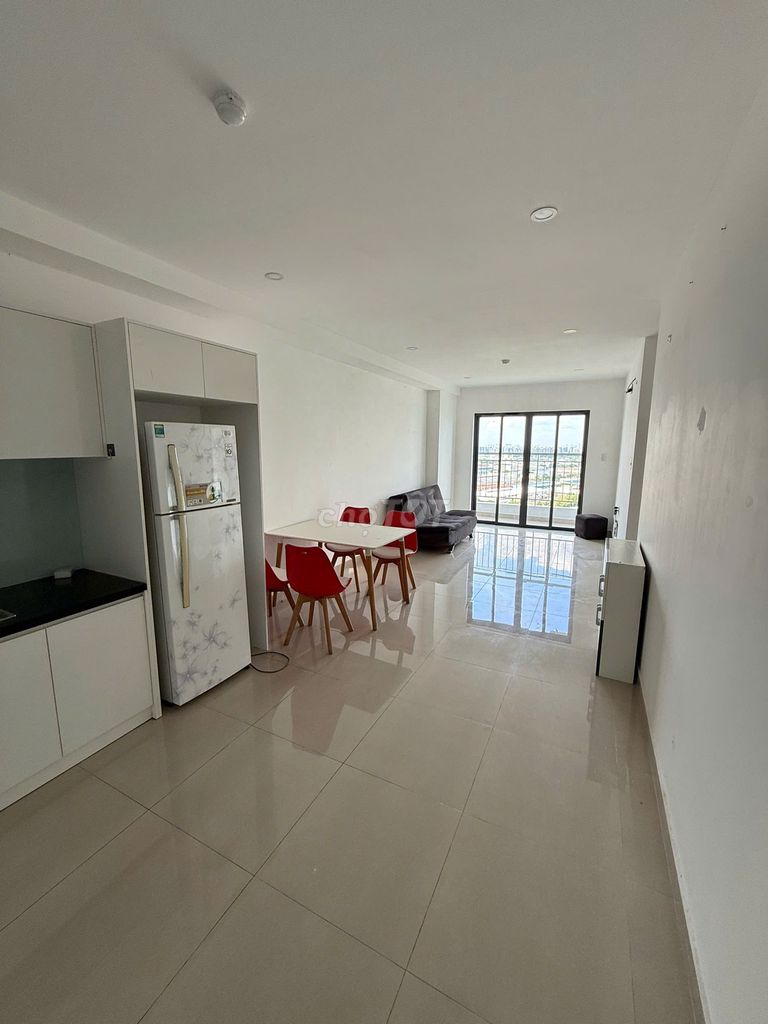 Let's get a quick apartment. - Two bedrooms: At 8 million a.m. 3 bedrooms: Ten million.
