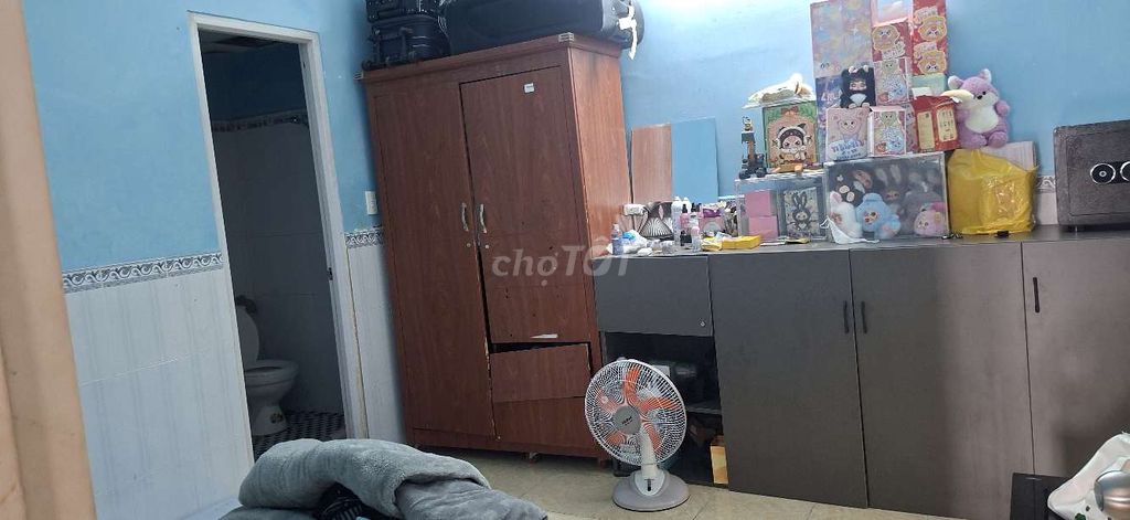 For renting Qk7 is enough furniture 7 million.