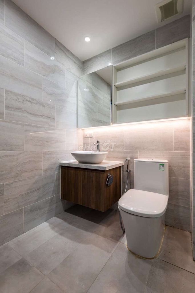 Rent a one-room apartment at Everrich good price.