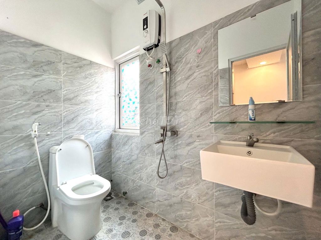 Rent a mini Nguyễn Văn Đậu, 41 meters2, full interior