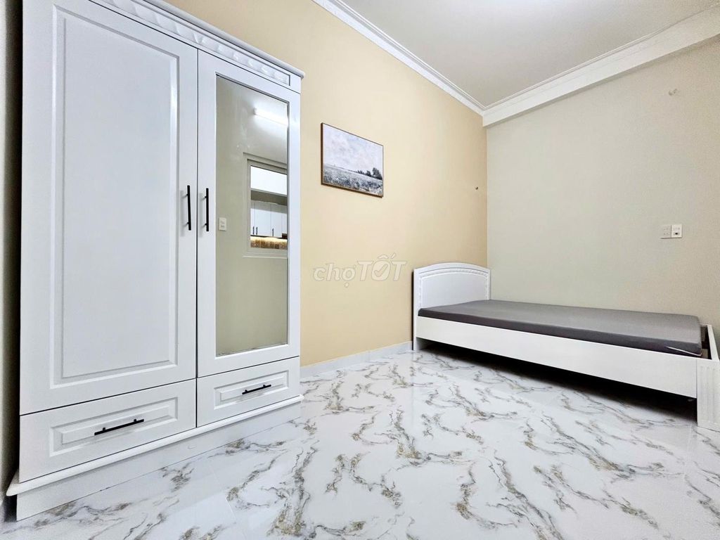 Rent the apartment. One bedroom. 45 meters. Full interior.