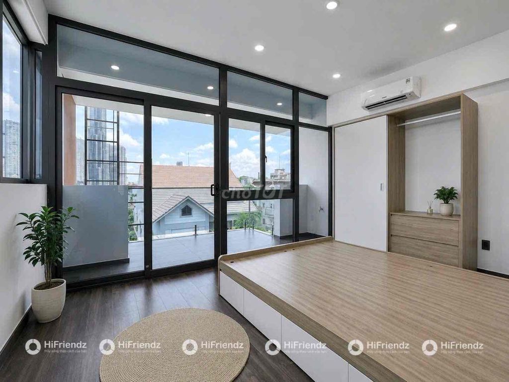 Open the new apartment. One bedroom. Watch the fireworks near the stiletto.
