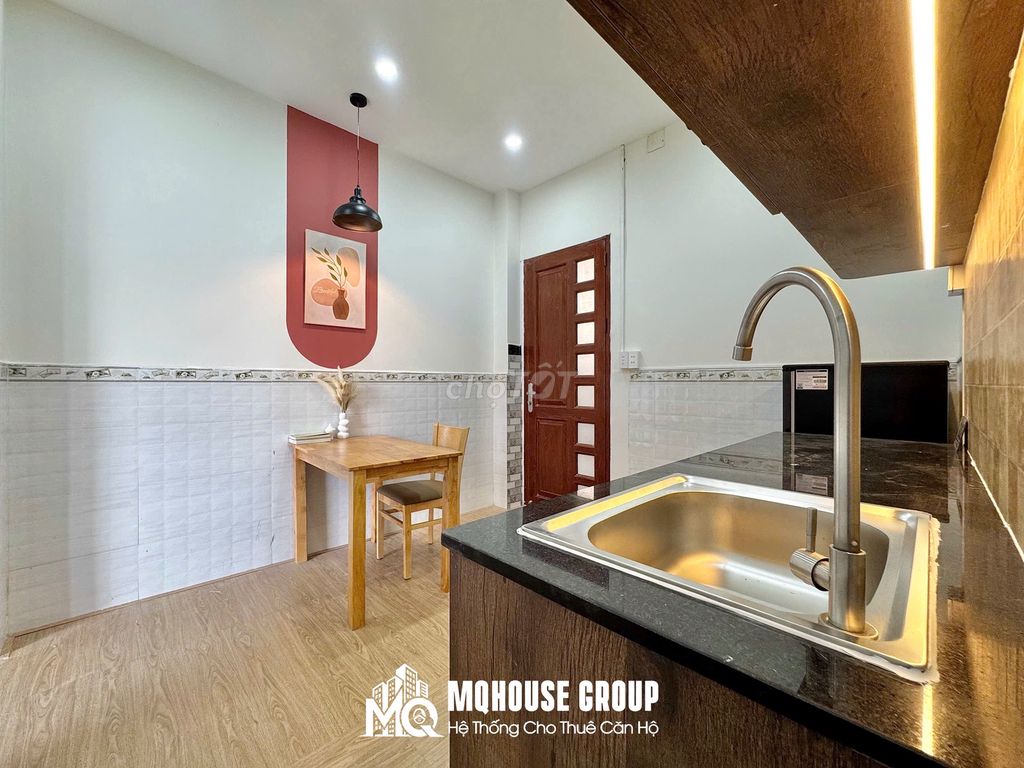 Room 1 Bancolny bedroom 35 m 01 01 Phạm Văn Bạch, Full interior, with private washing machines