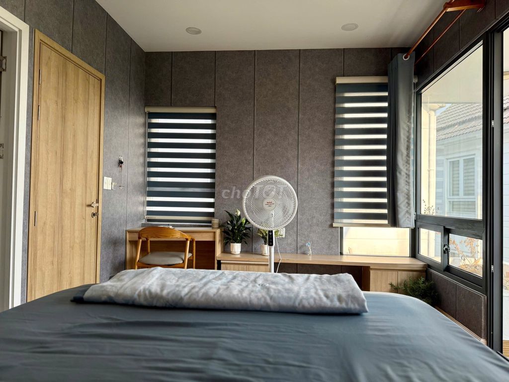 Renting apartment service.