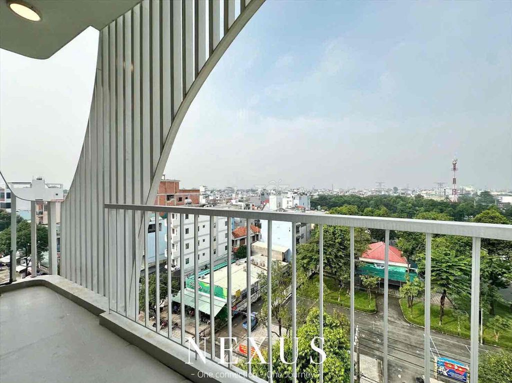 The studio 35 square meters of super big balconies on the big cv line