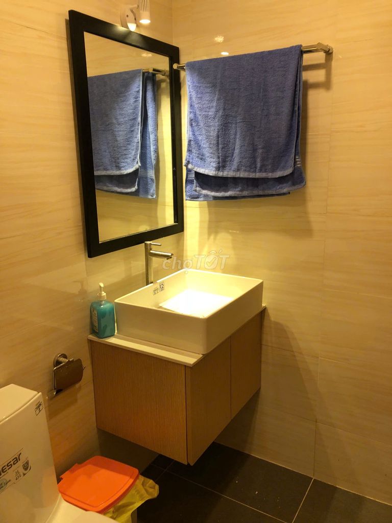 Rent River Gate District 4 – 26 M2 full interior - which is 13 million in a row