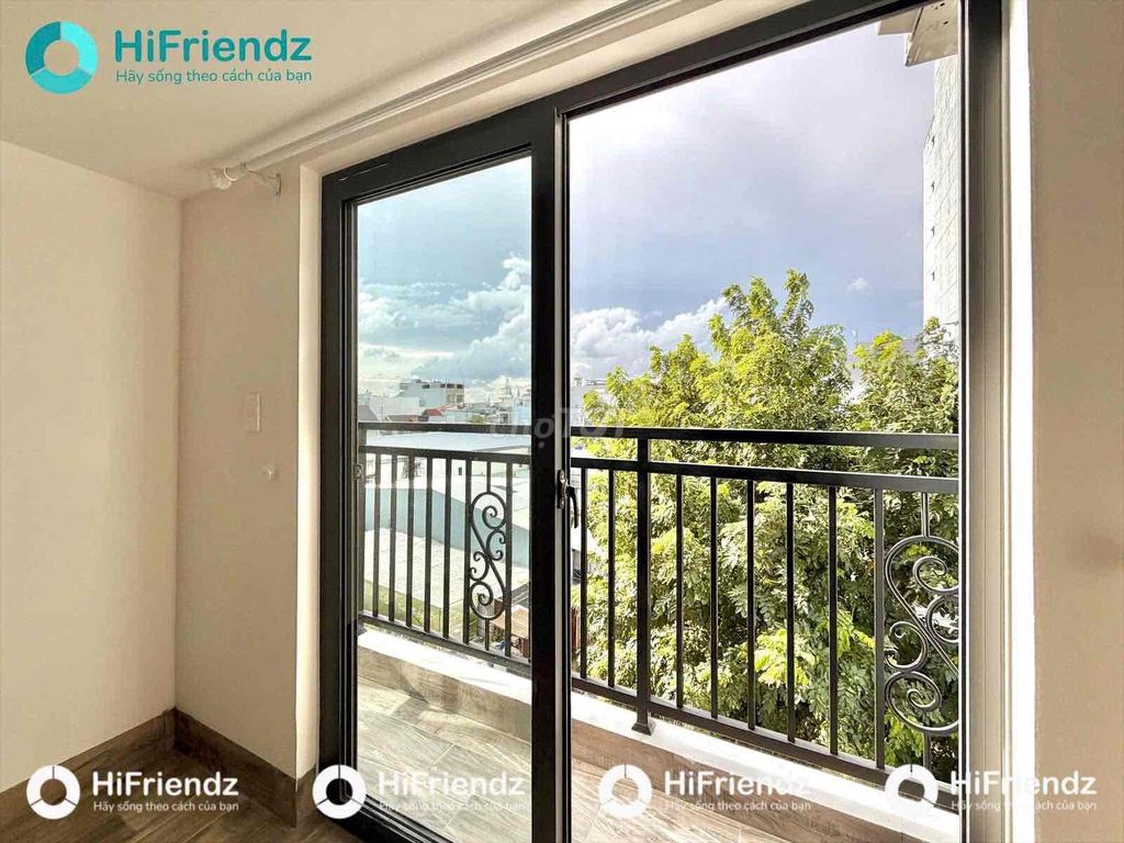 Get a new car - the new balcony built 100% right here