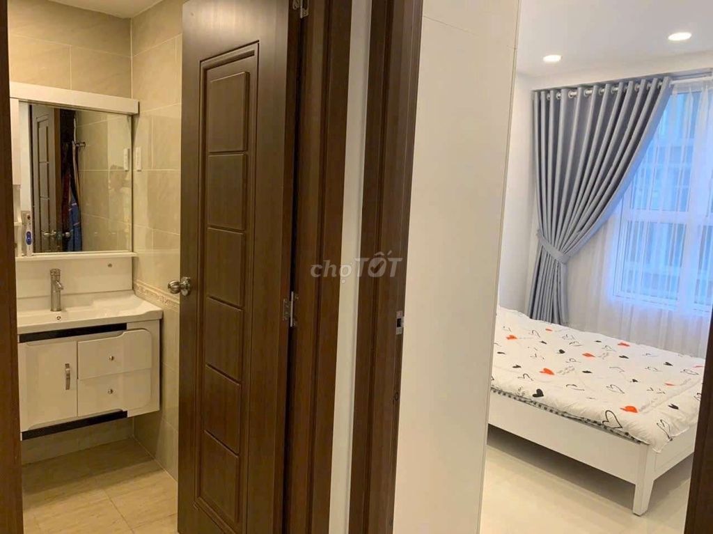 need to rent many apartments ochard parkview