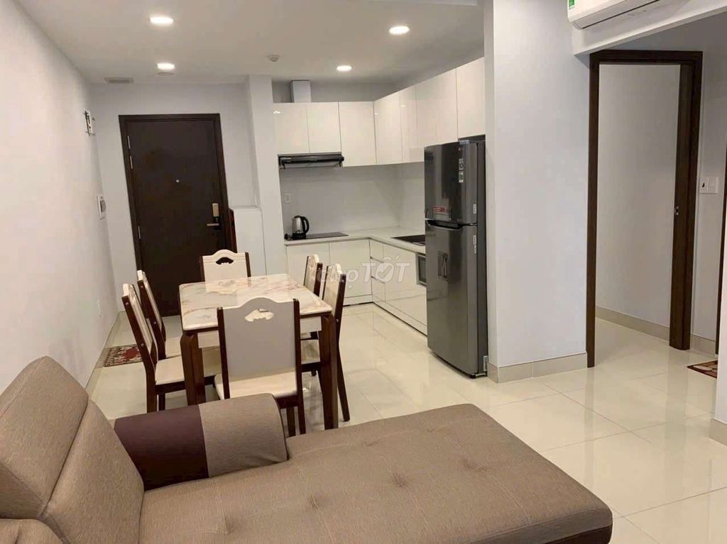 need to rent many apartments ochard parkview