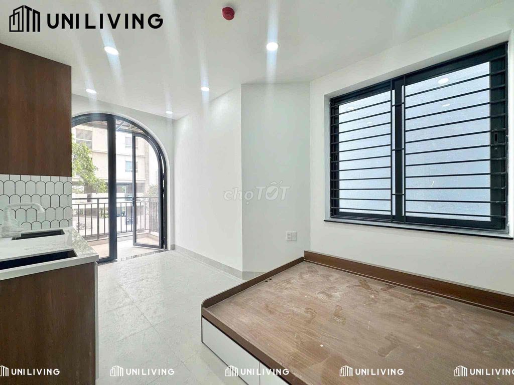 The brand new apartment is near The Global Citity, spring and rain.